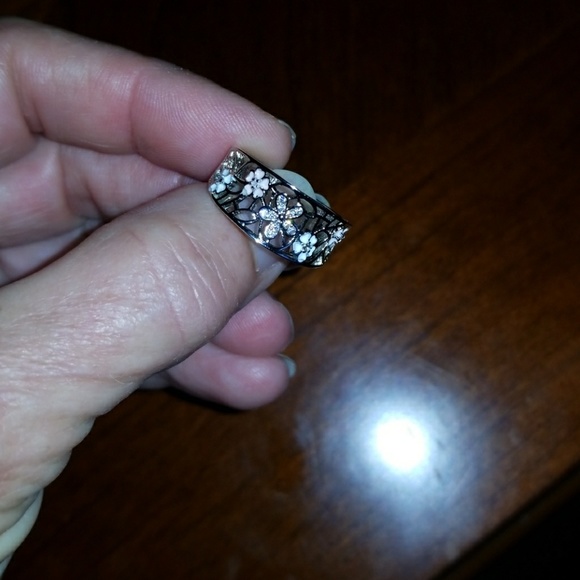 Dazzling daisy band - Picture 4 of 4